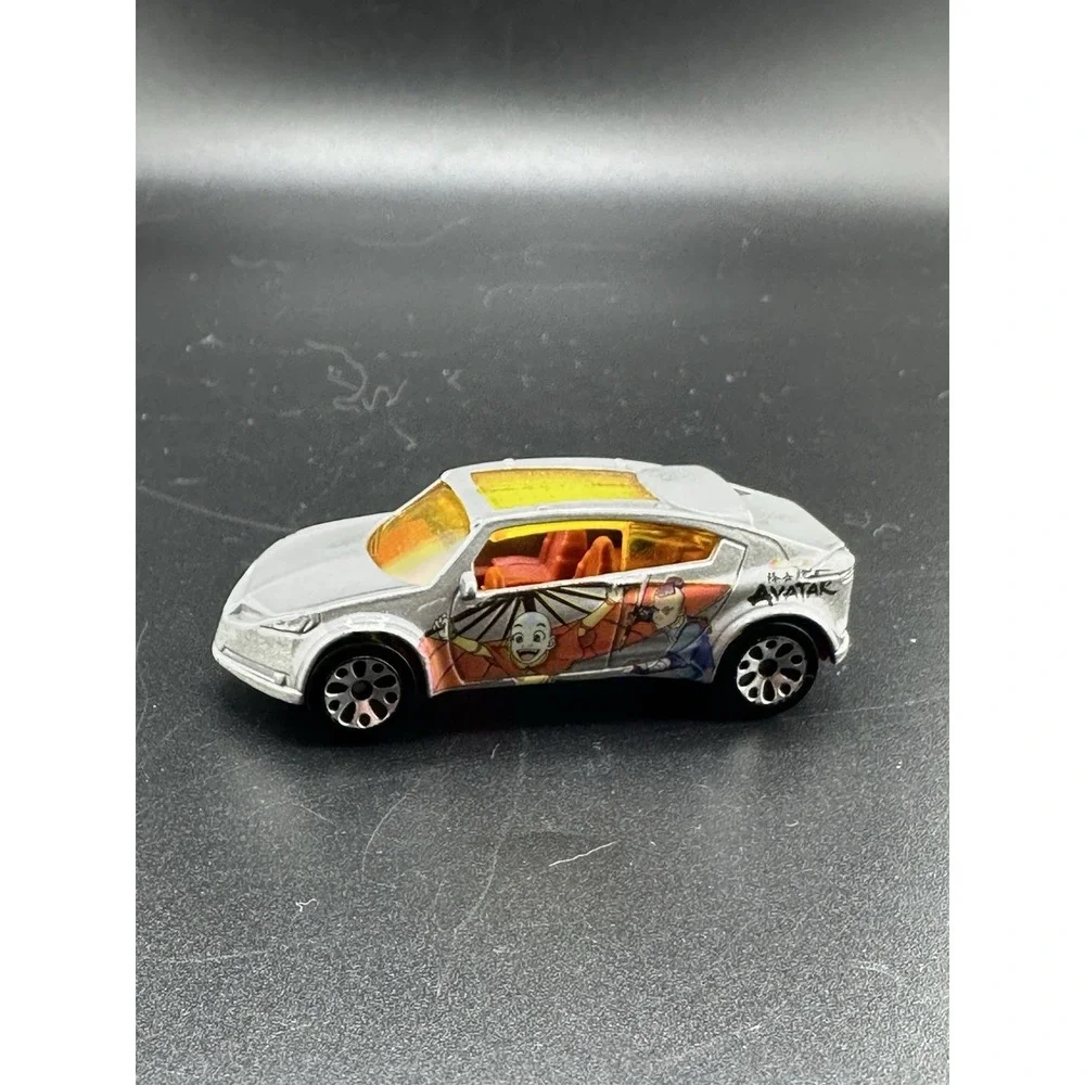Matchbox Silver Avatar 2001 Pontiac Piranha 1:59 Nickelodeon Special Edition Car